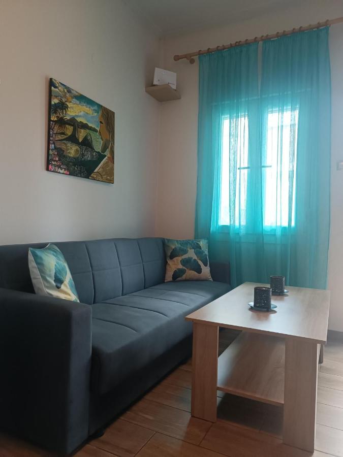 Lucy's House Apartment